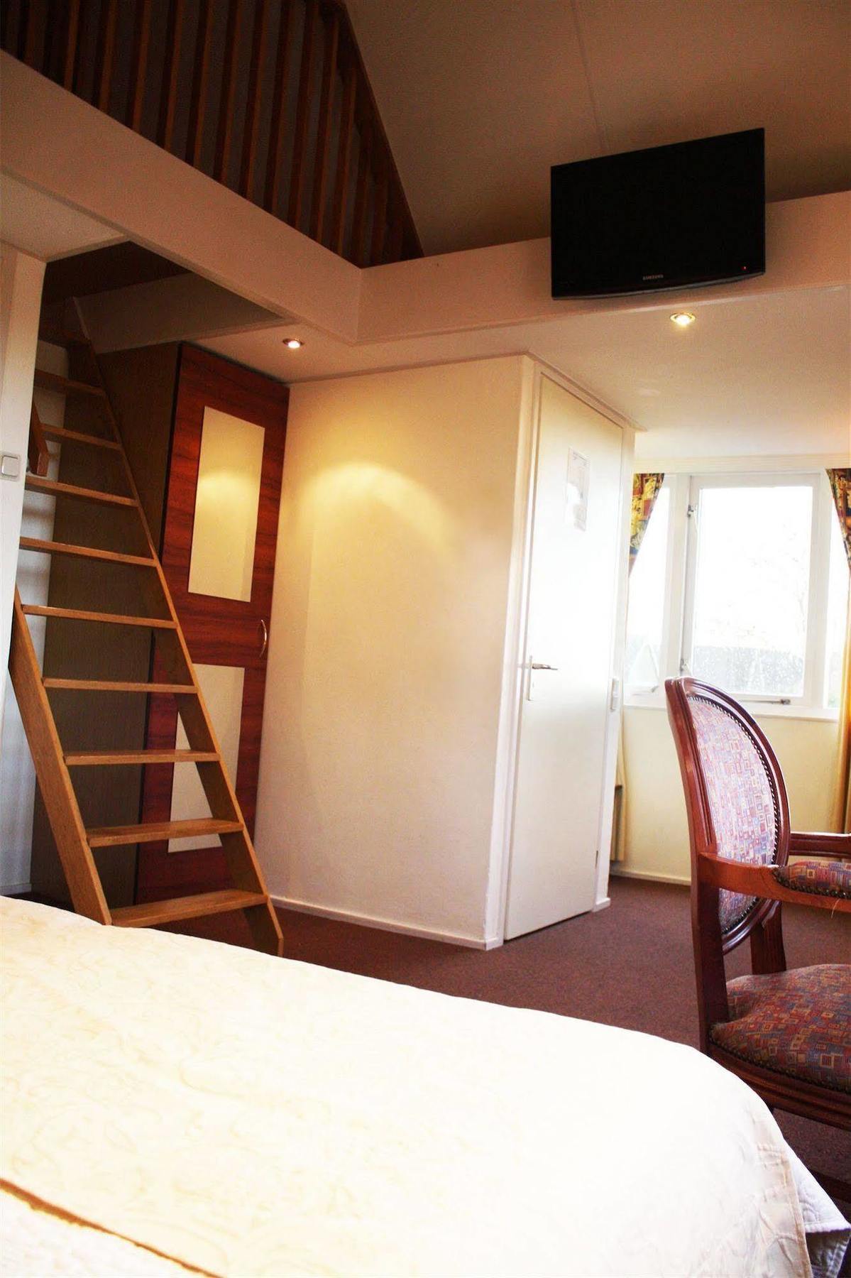 Hotel-Restaurant Loodsmans Welvaren Bv Den Hoorn  Luaran gambar